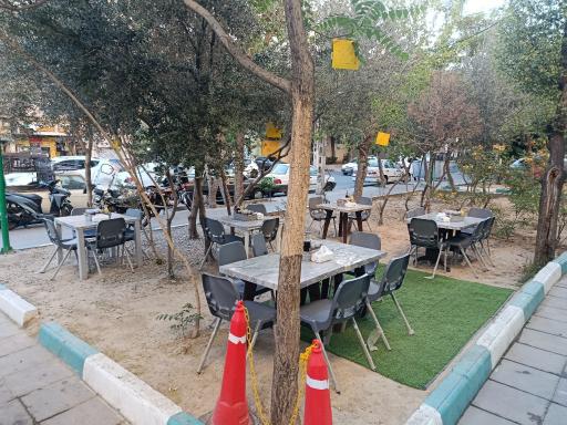عکس سیراب شیردان تاج