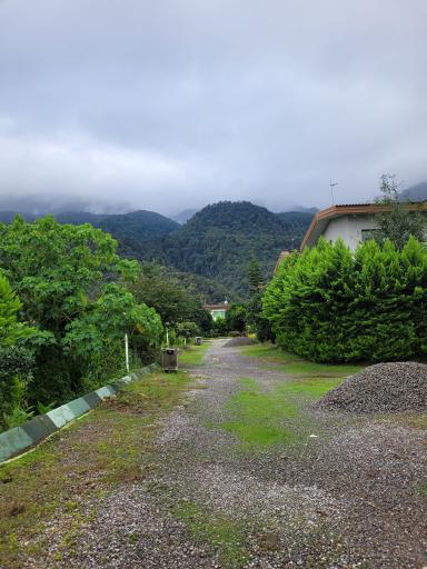 عکس شهرک مروارید بانک ملی