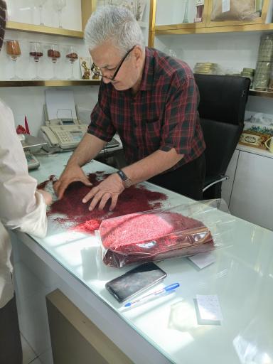 عکس زعفران صادراتی خلیلی شهیدی