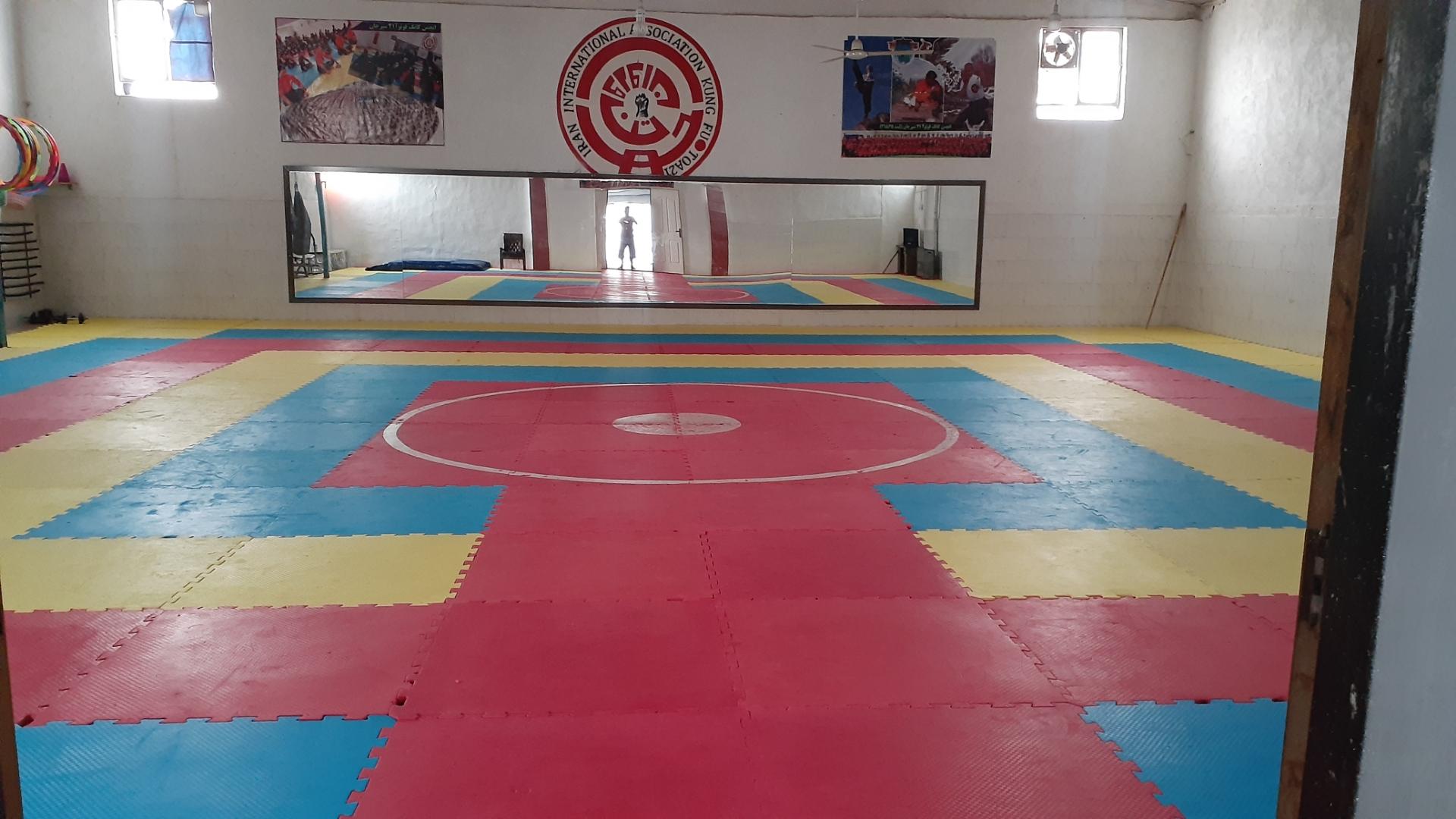 عکس باشگاه ورزشی سیمرغ