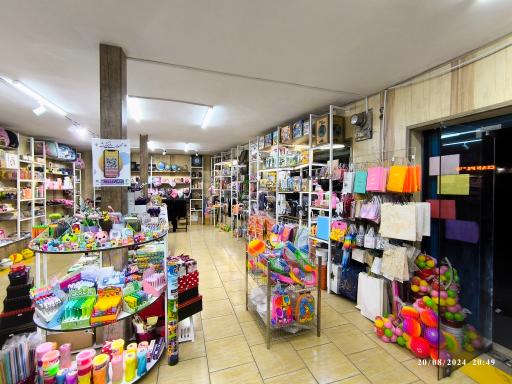 عکس محصولات فرهنگی رشد 