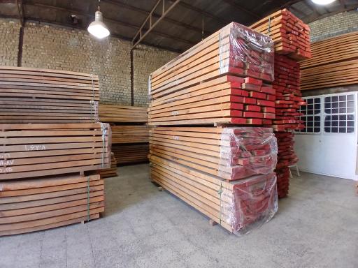 چسب و چوب حیدریان