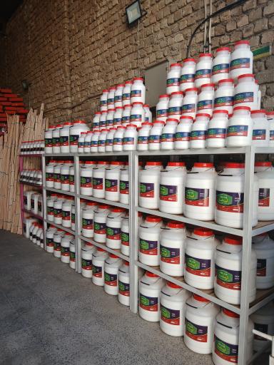 عکس چسب و چوب حیدریان