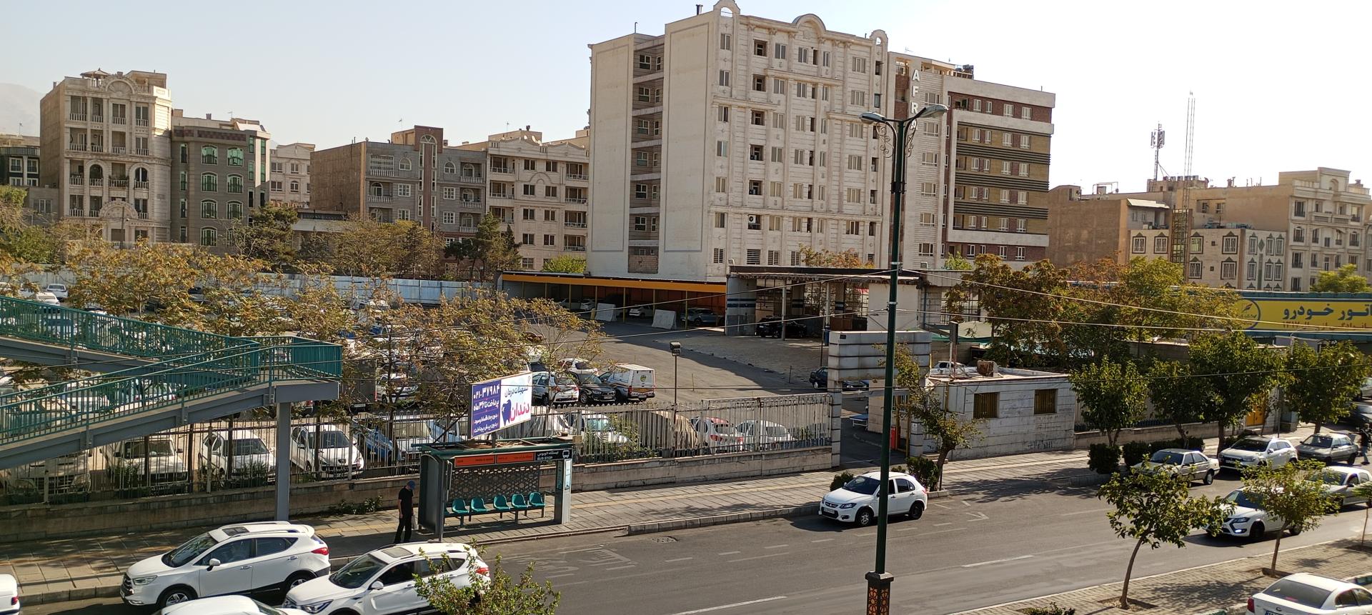 عکس پارکینگ شبانه روزی