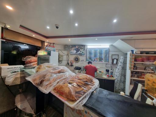 عکس آبمیوه و بستنی میرداماد 