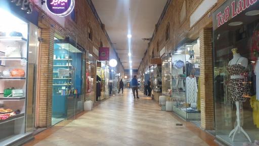 عکس پاساژ آزادگان