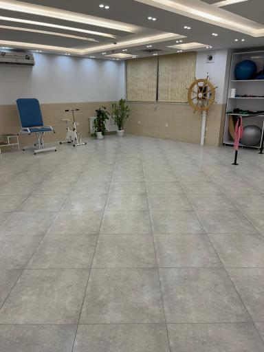 عکس کلینیک آب درمانی و فیزیوتراپی نشاط جاوید
