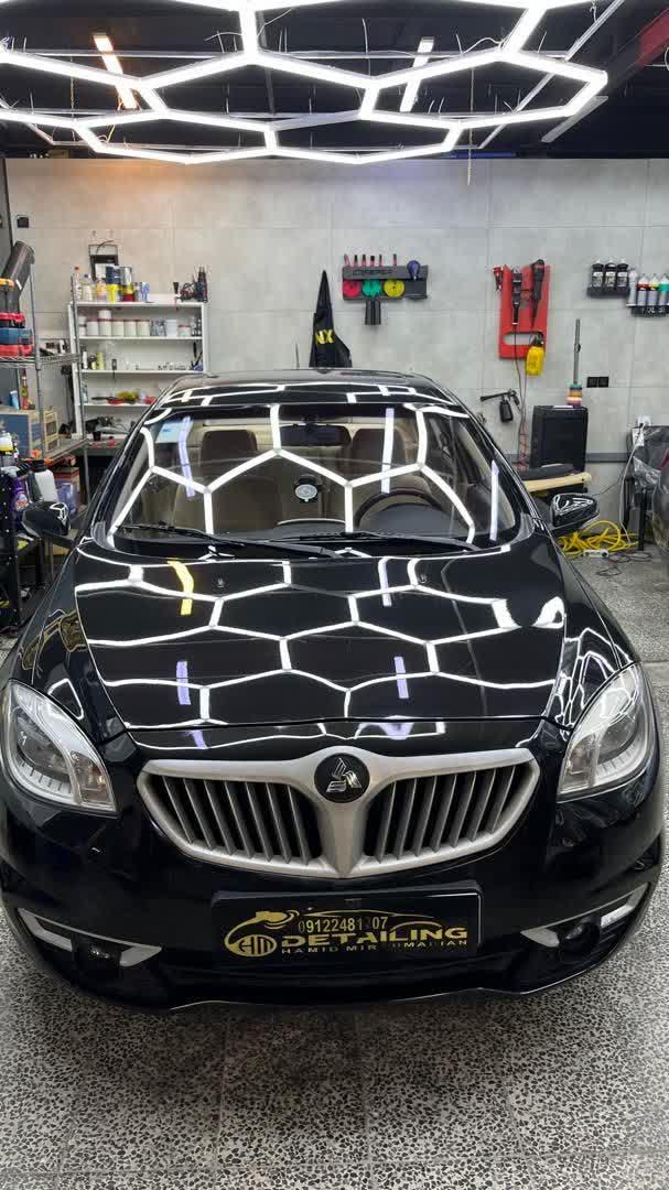 عکس کارشناسی رنگ خودرو کالرسنس