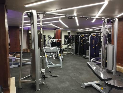 عکس باشگاه بدنسازی طنین اسپرت