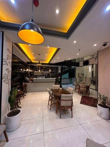 عکس کافه دایس شعبه ۱