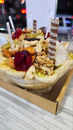 عکس آب میوه بستنی چهار مغز