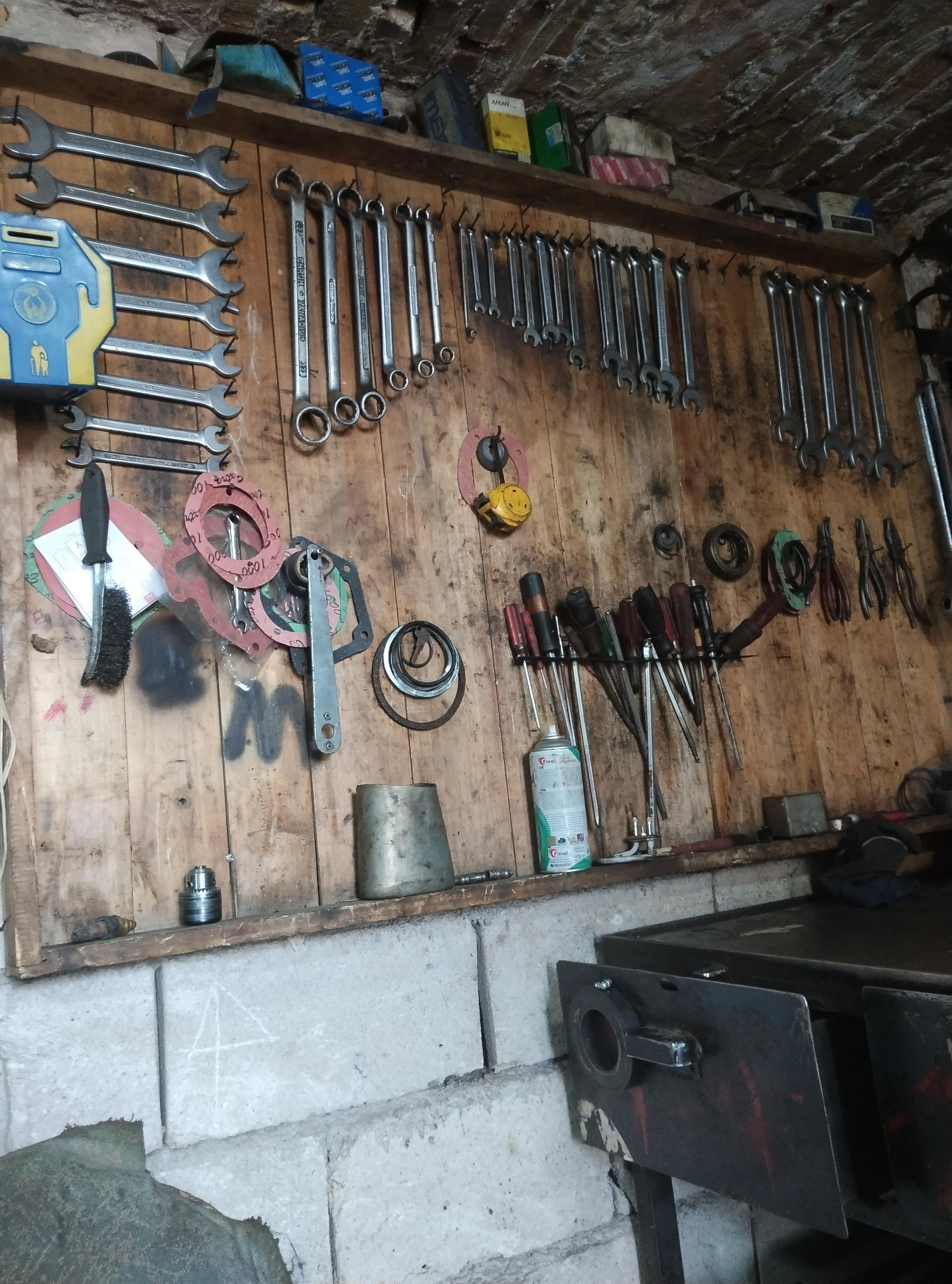 عکس تعمیر گاه فنی مهدی علی اکبرلو