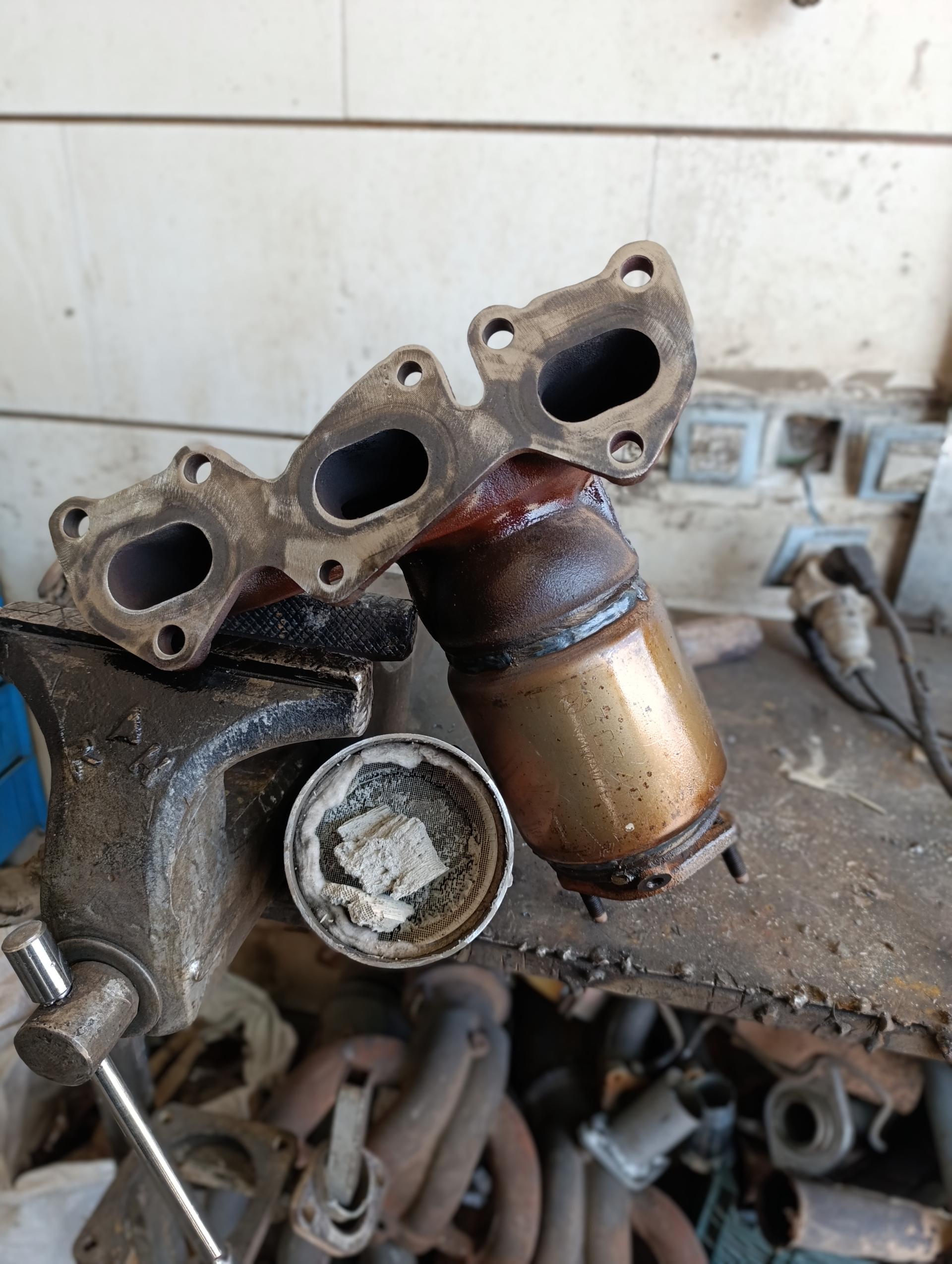 عکس مرکز تخصصی کاتالیزور و جلوبندی عباسی