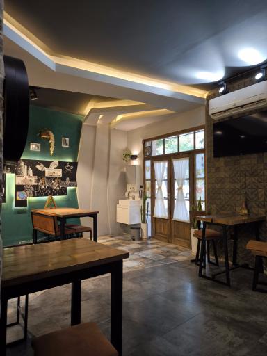 عکس کافه رستوران شهر