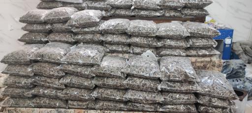 عکس میوه فروشی کلاتی