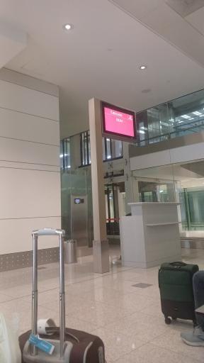 عکس ترمینال پروازهای بین‌المللی خروجی