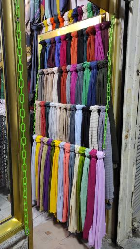 عکس بانک کیف و روسری حاجی زاده