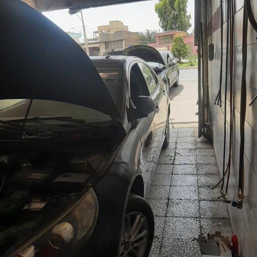 عکس کلینیک تخصصی برق خودرو آدرین 