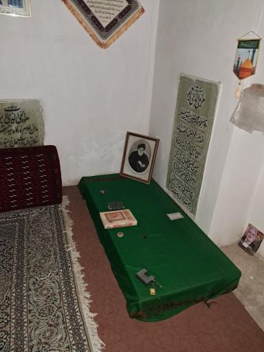 عکس مزار سید احمدقاضی