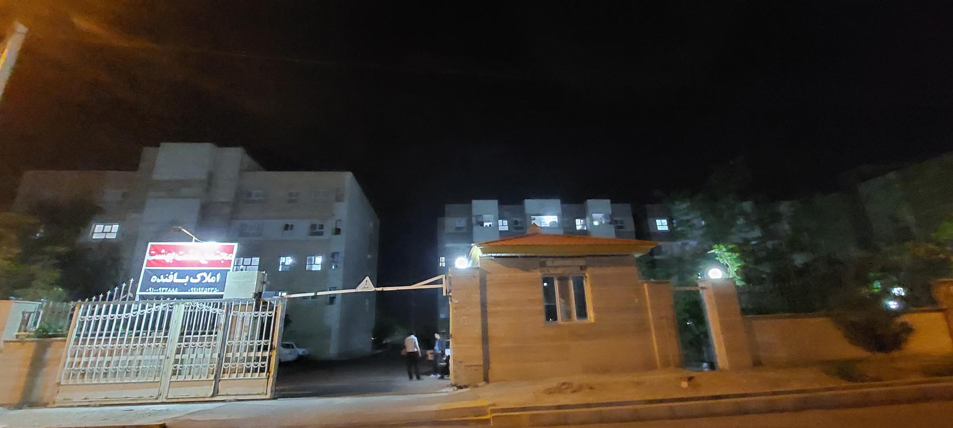 عکس مجتمع مسکونی هشت بهشت