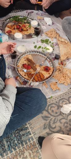 عکس کافه سنتی سیمرغ