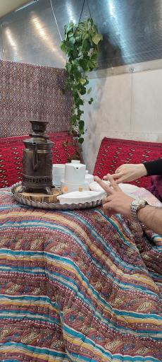 عکس کافه سنتی سیمرغ