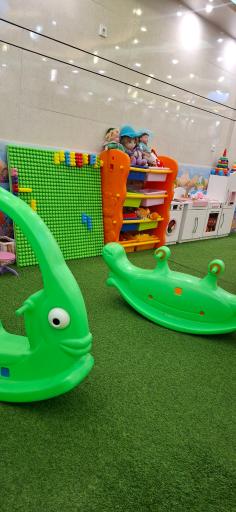 عکس خانه بازی اوینا