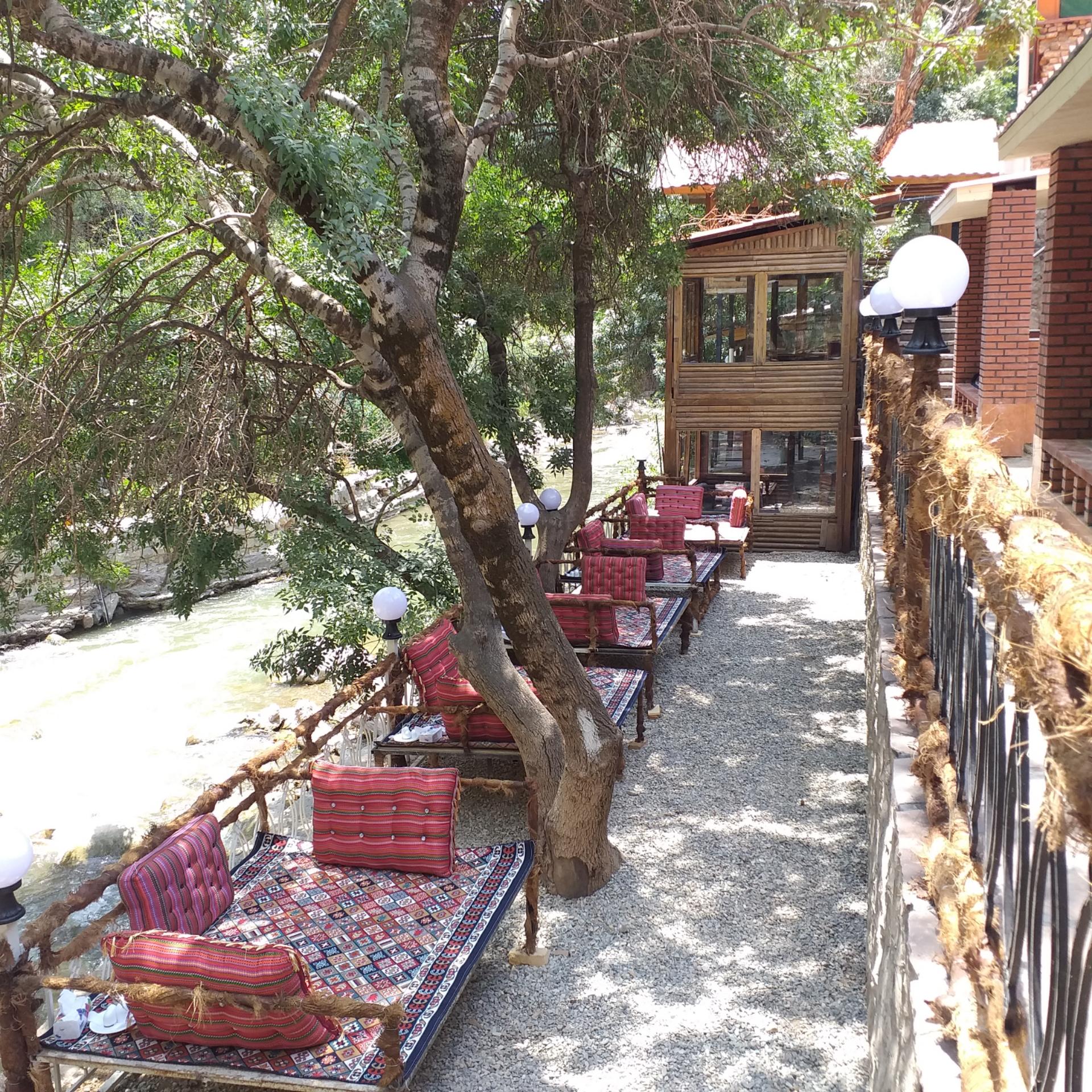 عکس رستوران ساحلی دادا
