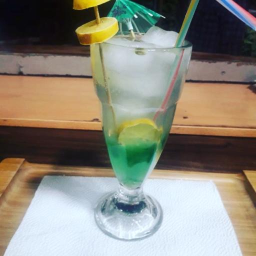 عکس رستوران باغ اعیونی