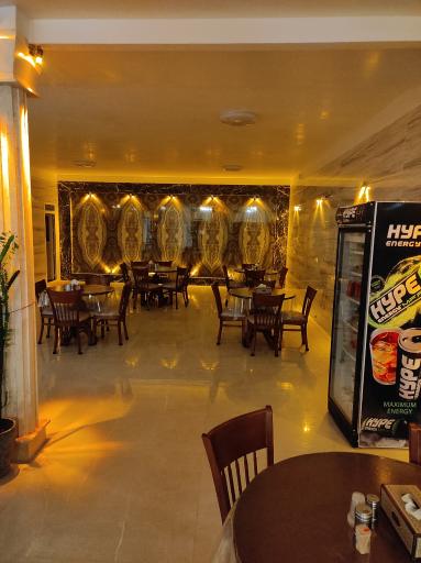 عکس رستوران میلاد 