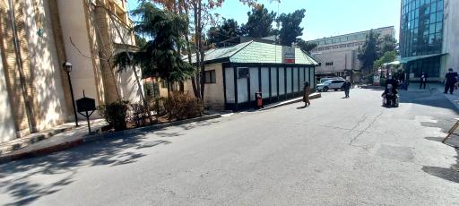 عکس داروخانه شبانه‌‌روزی بیمارستان شریعتی