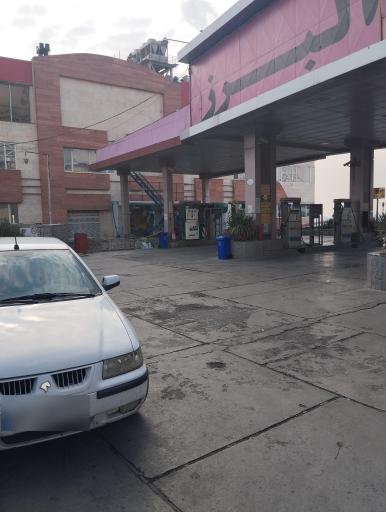 عکس پمپ بنزین آفتاب البرز