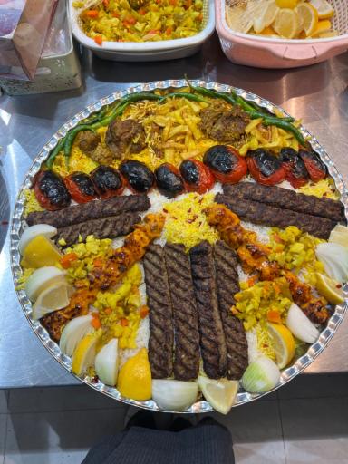 عکس رستوران ایران زمین