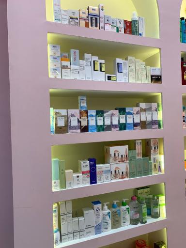 لوازم آرایشی مون چری