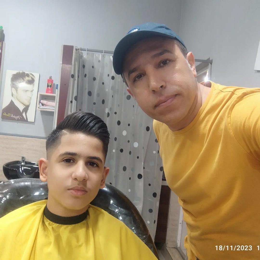 عکس پیرایش تخصصی کودک و بزرگسال کمیل