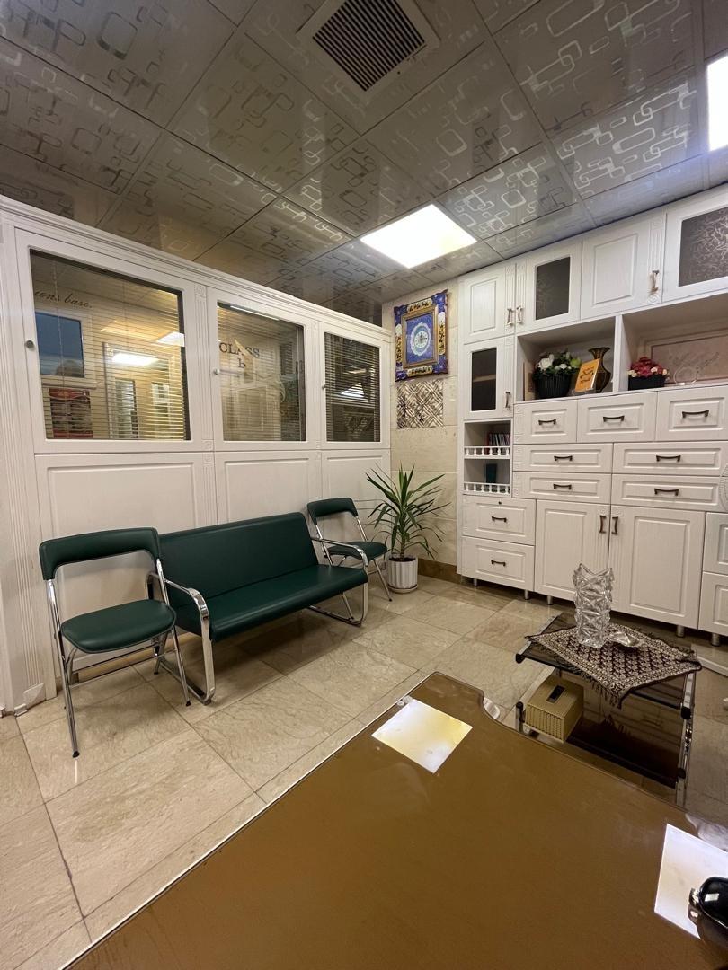 عکس آموزشگاه زبان های خارجی هما