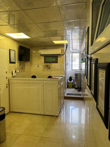 عکس آموزشگاه زبان های خارجی هما