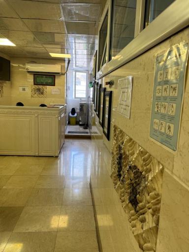 عکس آموزشگاه زبان های خارجی هما