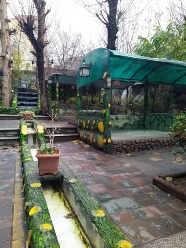 عکس آلاچیق و رستوران سنتی ساحل