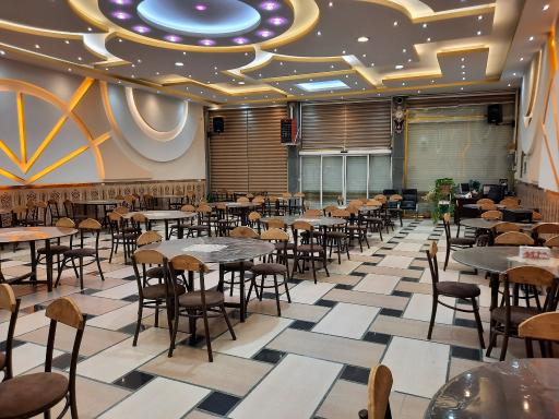 عکس رستوران کاظم زاده