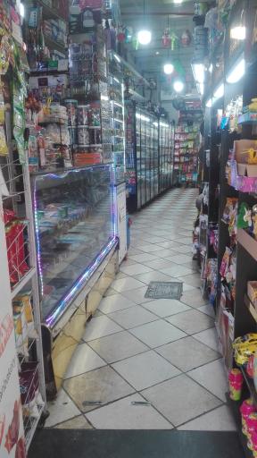عکس سوپرهایپر شبانه روزی آنلاین مارکت