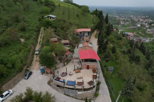 اقامتگاه بومگردی یاقوت