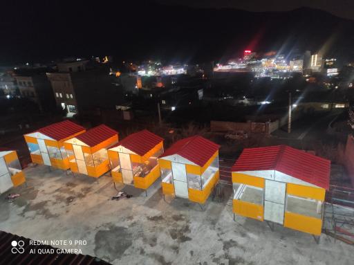 عکس سفره خانه پایه کوه