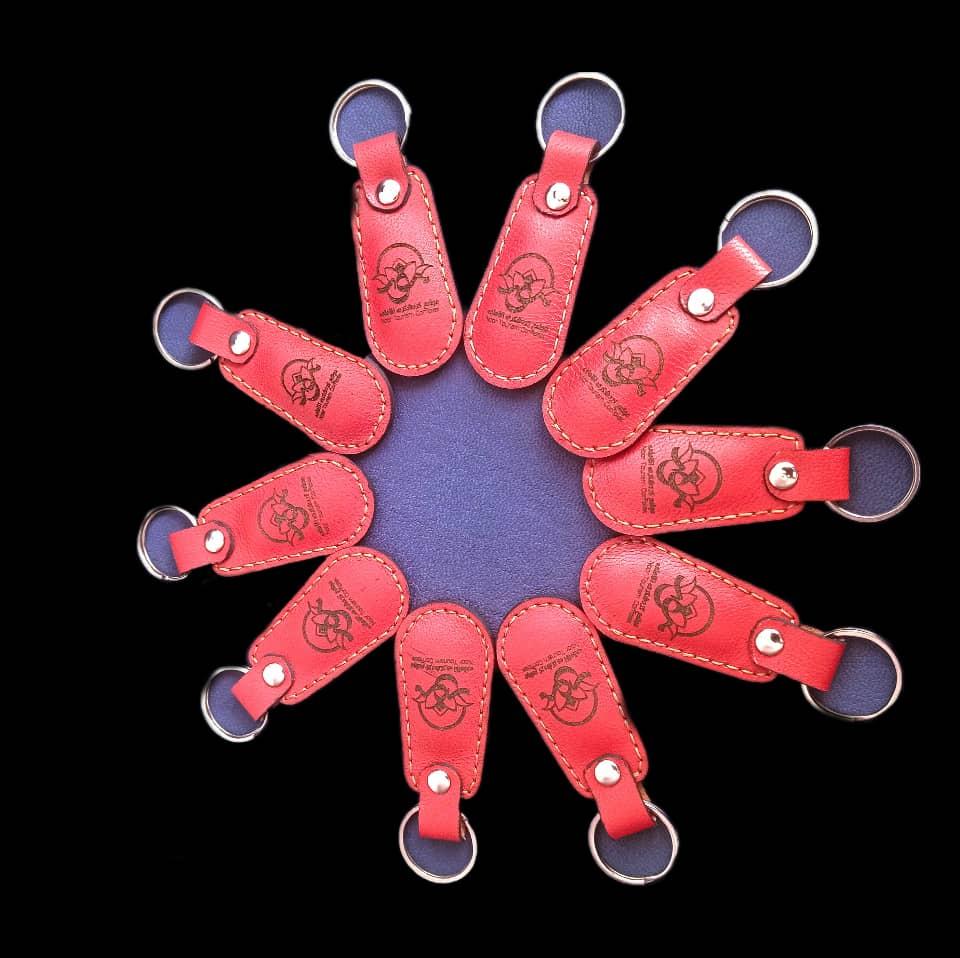 عکس صنایع دستی و گالری فیروزه چرم