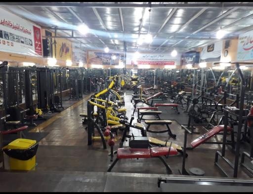 عکس باشگاه اتم