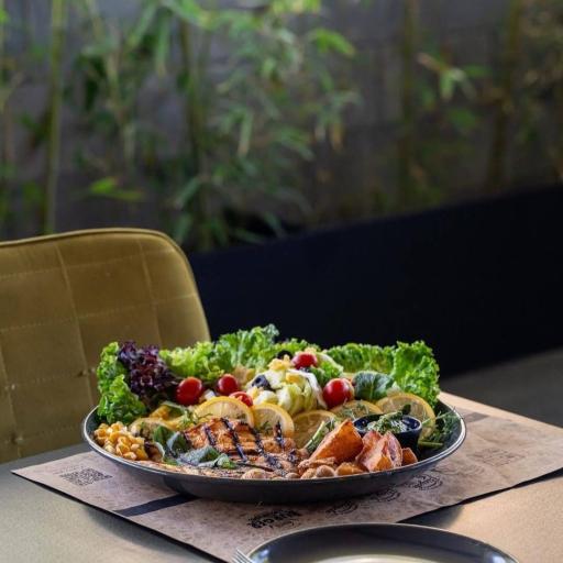 عکس کافه رستوران بایسیکل 