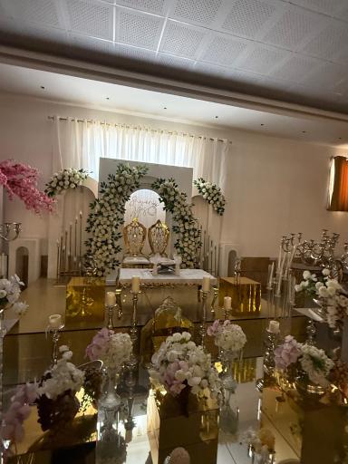 عکس مجتمع گردشگری سرو