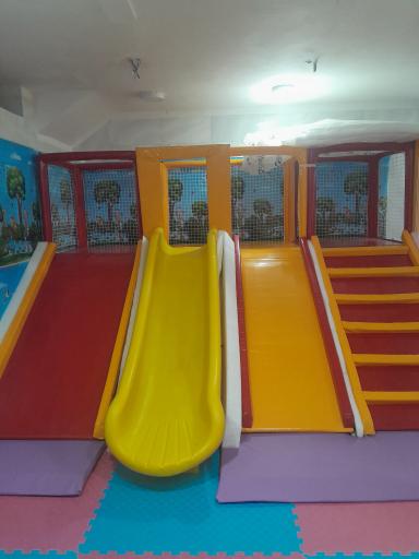 عکس خانه بازی کودک پاستیل کرج