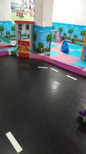 عکس خانه بازی کودک پاستیل کرج