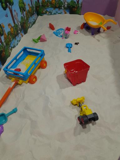 عکس خانه بازی کودک پاستیل کرج